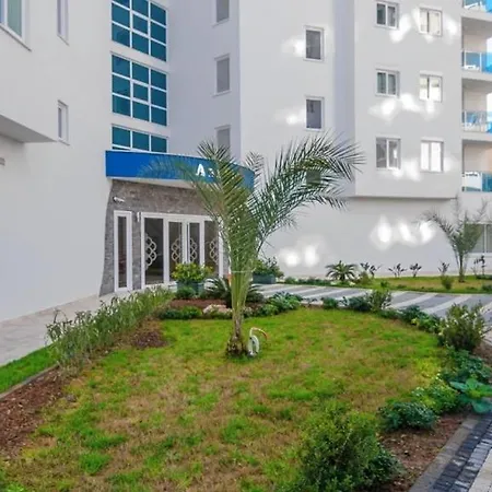 Elite Life 5 Apartment *